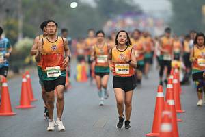 BIB: 17218, 28114
                            <button type="button" onclick="openModal(8024604)" class="btn btn-primary btn-sm float-right btn-popup" data-toggle="modal" data-target=".modal-high-quality">
                        <i class="fas fa-shopping-cart"></i> Add to Cart
                    </button>
                                            <button type="button" onclick="isThisMe(8024604, true)" class="btn btn-success btn-sm float-right btn-popup btn-isme hidden" data-toggle="tooltip" data-placement="bottom" title="นี่คือรูปของคุณใช่ไหม คลิกที่นี่เพื่อเอาเข้าอัลบั้ม">
                        <i class="fas fa-plus"></i> Add to album
                    </button>
                    <button type="button" onclick="isThisMe(8024604, false)" class="btn btn-warning btn-sm float-right btn-popup btn-isnotme hidden">
                        <i class="fas fa-ban"></i> Remove from album
                    </button>