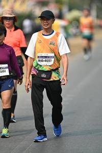 BIB: 419, 41222, 5194
                            <button type="button" onclick="openModal(8524847)" class="btn btn-primary btn-sm float-right btn-popup" data-toggle="modal" data-target=".modal-high-quality">
                        <i class="fas fa-shopping-cart"></i> Add to Cart
                    </button>
                                            <button type="button" onclick="isThisMe(8524847, true)" class="btn btn-success btn-sm float-right btn-popup btn-isme hidden" data-toggle="tooltip" data-placement="bottom" title="นี่คือรูปของคุณใช่ไหม คลิกที่นี่เพื่อเอาเข้าอัลบั้ม">
                        <i class="fas fa-plus"></i> Add to album
                    </button>
                    <button type="button" onclick="isThisMe(8524847, false)" class="btn btn-warning btn-sm float-right btn-popup btn-isnotme hidden">
                        <i class="fas fa-ban"></i> Remove from album
                    </button>