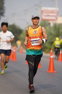 BIB: 424
                            <button type="button" onclick="openModal(7616714)" class="btn btn-primary btn-sm float-right btn-popup" data-toggle="modal" data-target=".modal-high-quality">
                        <i class="fas fa-shopping-cart"></i> Add to Cart
                    </button>
                                            <button type="button" onclick="isThisMe(7616714, true)" class="btn btn-success btn-sm float-right btn-popup btn-isme hidden" data-toggle="tooltip" data-placement="bottom" title="นี่คือรูปของคุณใช่ไหม คลิกที่นี่เพื่อเอาเข้าอัลบั้ม">
                        <i class="fas fa-plus"></i> Add to album
                    </button>
                    <button type="button" onclick="isThisMe(7616714, false)" class="btn btn-warning btn-sm float-right btn-popup btn-isnotme hidden">
                        <i class="fas fa-ban"></i> Remove from album
                    </button>