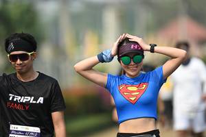 BIB: 12195
                            <button type="button" onclick="openModal(8500771)" class="btn btn-primary btn-sm float-right btn-popup" data-toggle="modal" data-target=".modal-high-quality">
                        <i class="fas fa-shopping-cart"></i> Add to Cart
                    </button>
                                            <button type="button" onclick="isThisMe(8500771, true)" class="btn btn-success btn-sm float-right btn-popup btn-isme hidden" data-toggle="tooltip" data-placement="bottom" title="นี่คือรูปของคุณใช่ไหม คลิกที่นี่เพื่อเอาเข้าอัลบั้ม">
                        <i class="fas fa-plus"></i> Add to album
                    </button>
                    <button type="button" onclick="isThisMe(8500771, false)" class="btn btn-warning btn-sm float-right btn-popup btn-isnotme hidden">
                        <i class="fas fa-ban"></i> Remove from album
                    </button>