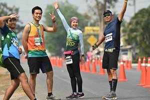 BIB: 
                            <button type="button" onclick="openModal(8528403)" class="btn btn-primary btn-sm float-right btn-popup" data-toggle="modal" data-target=".modal-high-quality">
                        <i class="fas fa-shopping-cart"></i> Add to Cart
                    </button>
                                            <button type="button" onclick="isThisMe(8528403, true)" class="btn btn-success btn-sm float-right btn-popup btn-isme hidden" data-toggle="tooltip" data-placement="bottom" title="นี่คือรูปของคุณใช่ไหม คลิกที่นี่เพื่อเอาเข้าอัลบั้ม">
                        <i class="fas fa-plus"></i> Add to album
                    </button>
                    <button type="button" onclick="isThisMe(8528403, false)" class="btn btn-warning btn-sm float-right btn-popup btn-isnotme hidden">
                        <i class="fas fa-ban"></i> Remove from album
                    </button>