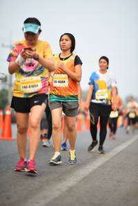 BIB: 16604, 140, 1004
                            <button type="button" onclick="openModal(8941182)" class="btn btn-primary btn-sm float-right btn-popup" data-toggle="modal" data-target=".modal-high-quality">
                        <i class="fas fa-shopping-cart"></i> Add to Cart
                    </button>
                                            <button type="button" onclick="isThisMe(8941182, true)" class="btn btn-success btn-sm float-right btn-popup btn-isme hidden" data-toggle="tooltip" data-placement="bottom" title="นี่คือรูปของคุณใช่ไหม คลิกที่นี่เพื่อเอาเข้าอัลบั้ม">
                        <i class="fas fa-plus"></i> Add to album
                    </button>
                    <button type="button" onclick="isThisMe(8941182, false)" class="btn btn-warning btn-sm float-right btn-popup btn-isnotme hidden">
                        <i class="fas fa-ban"></i> Remove from album
                    </button>