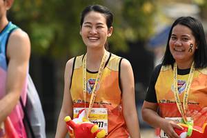 BIB: 102
                            <button type="button" onclick="openModal(8529941)" class="btn btn-primary btn-sm float-right btn-popup" data-toggle="modal" data-target=".modal-high-quality">
                        <i class="fas fa-shopping-cart"></i> Add to Cart
                    </button>
                                            <button type="button" onclick="isThisMe(8529941, true)" class="btn btn-success btn-sm float-right btn-popup btn-isme hidden" data-toggle="tooltip" data-placement="bottom" title="นี่คือรูปของคุณใช่ไหม คลิกที่นี่เพื่อเอาเข้าอัลบั้ม">
                        <i class="fas fa-plus"></i> Add to album
                    </button>
                    <button type="button" onclick="isThisMe(8529941, false)" class="btn btn-warning btn-sm float-right btn-popup btn-isnotme hidden">
                        <i class="fas fa-ban"></i> Remove from album
                    </button>