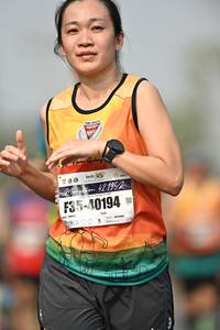 BIB: 421952, 40194
                            <button type="button" onclick="openModal(8461232)" class="btn btn-primary btn-sm float-right btn-popup" data-toggle="modal" data-target=".modal-high-quality">
                        <i class="fas fa-shopping-cart"></i> Add to Cart
                    </button>
                                            <button type="button" onclick="isThisMe(8461232, true)" class="btn btn-success btn-sm float-right btn-popup btn-isme hidden" data-toggle="tooltip" data-placement="bottom" title="นี่คือรูปของคุณใช่ไหม คลิกที่นี่เพื่อเอาเข้าอัลบั้ม">
                        <i class="fas fa-plus"></i> Add to album
                    </button>
                    <button type="button" onclick="isThisMe(8461232, false)" class="btn btn-warning btn-sm float-right btn-popup btn-isnotme hidden">
                        <i class="fas fa-ban"></i> Remove from album
                    </button>