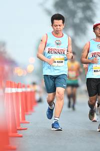 BIB: 15930
                            <button type="button" onclick="openModal(8128375)" class="btn btn-primary btn-sm float-right btn-popup" data-toggle="modal" data-target=".modal-high-quality">
                        <i class="fas fa-shopping-cart"></i> Add to Cart
                    </button>
                                            <button type="button" onclick="isThisMe(8128375, true)" class="btn btn-success btn-sm float-right btn-popup btn-isme hidden" data-toggle="tooltip" data-placement="bottom" title="นี่คือรูปของคุณใช่ไหม คลิกที่นี่เพื่อเอาเข้าอัลบั้ม">
                        <i class="fas fa-plus"></i> Add to album
                    </button>
                    <button type="button" onclick="isThisMe(8128375, false)" class="btn btn-warning btn-sm float-right btn-popup btn-isnotme hidden">
                        <i class="fas fa-ban"></i> Remove from album
                    </button>