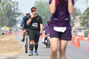 BIB: 47002
                            <button type="button" onclick="openModal(8529207)" class="btn btn-primary btn-sm float-right btn-popup" data-toggle="modal" data-target=".modal-high-quality">
                        <i class="fas fa-shopping-cart"></i> Add to Cart
                    </button>
                                            <button type="button" onclick="isThisMe(8529207, true)" class="btn btn-success btn-sm float-right btn-popup btn-isme hidden" data-toggle="tooltip" data-placement="bottom" title="นี่คือรูปของคุณใช่ไหม คลิกที่นี่เพื่อเอาเข้าอัลบั้ม">
                        <i class="fas fa-plus"></i> Add to album
                    </button>
                    <button type="button" onclick="isThisMe(8529207, false)" class="btn btn-warning btn-sm float-right btn-popup btn-isnotme hidden">
                        <i class="fas fa-ban"></i> Remove from album
                    </button>