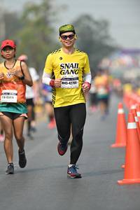 BIB: 310, 42799, 45816
                            <button type="button" onclick="openModal(8514703)" class="btn btn-primary btn-sm float-right btn-popup" data-toggle="modal" data-target=".modal-high-quality">
                        <i class="fas fa-shopping-cart"></i> Add to Cart
                    </button>
                                            <button type="button" onclick="isThisMe(8514703, true)" class="btn btn-success btn-sm float-right btn-popup btn-isme hidden" data-toggle="tooltip" data-placement="bottom" title="นี่คือรูปของคุณใช่ไหม คลิกที่นี่เพื่อเอาเข้าอัลบั้ม">
                        <i class="fas fa-plus"></i> Add to album
                    </button>
                    <button type="button" onclick="isThisMe(8514703, false)" class="btn btn-warning btn-sm float-right btn-popup btn-isnotme hidden">
                        <i class="fas fa-ban"></i> Remove from album
                    </button>