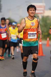 BIB: 4212, 42141
                            <button type="button" onclick="openModal(7570093)" class="btn btn-primary btn-sm float-right btn-popup" data-toggle="modal" data-target=".modal-high-quality">
                        <i class="fas fa-shopping-cart"></i> Add to Cart
                    </button>
                                            <button type="button" onclick="isThisMe(7570093, true)" class="btn btn-success btn-sm float-right btn-popup btn-isme hidden" data-toggle="tooltip" data-placement="bottom" title="นี่คือรูปของคุณใช่ไหม คลิกที่นี่เพื่อเอาเข้าอัลบั้ม">
                        <i class="fas fa-plus"></i> Add to album
                    </button>
                    <button type="button" onclick="isThisMe(7570093, false)" class="btn btn-warning btn-sm float-right btn-popup btn-isnotme hidden">
                        <i class="fas fa-ban"></i> Remove from album
                    </button>