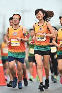 BIB: 15044, 11811
                            <button type="button" onclick="openModal(8068251)" class="btn btn-primary btn-sm float-right btn-popup" data-toggle="modal" data-target=".modal-high-quality">
                        <i class="fas fa-shopping-cart"></i> Add to Cart
                    </button>
                                            <button type="button" onclick="isThisMe(8068251, true)" class="btn btn-success btn-sm float-right btn-popup btn-isme hidden" data-toggle="tooltip" data-placement="bottom" title="นี่คือรูปของคุณใช่ไหม คลิกที่นี่เพื่อเอาเข้าอัลบั้ม">
                        <i class="fas fa-plus"></i> Add to album
                    </button>
                    <button type="button" onclick="isThisMe(8068251, false)" class="btn btn-warning btn-sm float-right btn-popup btn-isnotme hidden">
                        <i class="fas fa-ban"></i> Remove from album
                    </button>