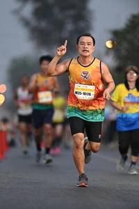 BIB: 16176
                            <button type="button" onclick="openModal(7936840)" class="btn btn-primary btn-sm float-right btn-popup" data-toggle="modal" data-target=".modal-high-quality">
                        <i class="fas fa-shopping-cart"></i> Add to Cart
                    </button>
                                            <button type="button" onclick="isThisMe(7936840, true)" class="btn btn-success btn-sm float-right btn-popup btn-isme hidden" data-toggle="tooltip" data-placement="bottom" title="นี่คือรูปของคุณใช่ไหม คลิกที่นี่เพื่อเอาเข้าอัลบั้ม">
                        <i class="fas fa-plus"></i> Add to album
                    </button>
                    <button type="button" onclick="isThisMe(7936840, false)" class="btn btn-warning btn-sm float-right btn-popup btn-isnotme hidden">
                        <i class="fas fa-ban"></i> Remove from album
                    </button>