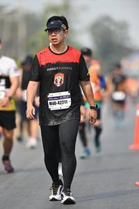 BIB: 42211
                            <button type="button" onclick="openModal(8501705)" class="btn btn-primary btn-sm float-right btn-popup" data-toggle="modal" data-target=".modal-high-quality">
                        <i class="fas fa-shopping-cart"></i> Add to Cart
                    </button>
                                            <button type="button" onclick="isThisMe(8501705, true)" class="btn btn-success btn-sm float-right btn-popup btn-isme hidden" data-toggle="tooltip" data-placement="bottom" title="นี่คือรูปของคุณใช่ไหม คลิกที่นี่เพื่อเอาเข้าอัลบั้ม">
                        <i class="fas fa-plus"></i> Add to album
                    </button>
                    <button type="button" onclick="isThisMe(8501705, false)" class="btn btn-warning btn-sm float-right btn-popup btn-isnotme hidden">
                        <i class="fas fa-ban"></i> Remove from album
                    </button>