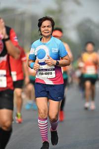 BIB: 40013
                            <button type="button" onclick="openModal(8367038)" class="btn btn-primary btn-sm float-right btn-popup" data-toggle="modal" data-target=".modal-high-quality">
                        <i class="fas fa-shopping-cart"></i> Add to Cart
                    </button>
                                            <button type="button" onclick="isThisMe(8367038, true)" class="btn btn-success btn-sm float-right btn-popup btn-isme hidden" data-toggle="tooltip" data-placement="bottom" title="นี่คือรูปของคุณใช่ไหม คลิกที่นี่เพื่อเอาเข้าอัลบั้ม">
                        <i class="fas fa-plus"></i> Add to album
                    </button>
                    <button type="button" onclick="isThisMe(8367038, false)" class="btn btn-warning btn-sm float-right btn-popup btn-isnotme hidden">
                        <i class="fas fa-ban"></i> Remove from album
                    </button>