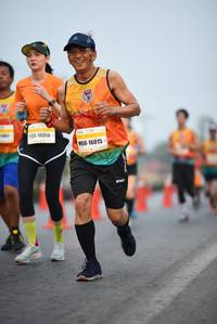 BIB: 10356, 16015
                            <button type="button" onclick="openModal(8633072)" class="btn btn-primary btn-sm float-right btn-popup" data-toggle="modal" data-target=".modal-high-quality">
                        <i class="fas fa-shopping-cart"></i> Add to Cart
                    </button>
                                            <button type="button" onclick="isThisMe(8633072, true)" class="btn btn-success btn-sm float-right btn-popup btn-isme hidden" data-toggle="tooltip" data-placement="bottom" title="นี่คือรูปของคุณใช่ไหม คลิกที่นี่เพื่อเอาเข้าอัลบั้ม">
                        <i class="fas fa-plus"></i> Add to album
                    </button>
                    <button type="button" onclick="isThisMe(8633072, false)" class="btn btn-warning btn-sm float-right btn-popup btn-isnotme hidden">
                        <i class="fas fa-ban"></i> Remove from album
                    </button>