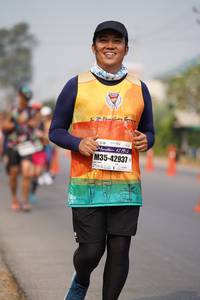 BIB: 421952, 42937
                            <button type="button" onclick="openModal(7682456)" class="btn btn-primary btn-sm float-right btn-popup" data-toggle="modal" data-target=".modal-high-quality">
                        <i class="fas fa-shopping-cart"></i> Add to Cart
                    </button>
                                            <button type="button" onclick="isThisMe(7682456, true)" class="btn btn-success btn-sm float-right btn-popup btn-isme hidden" data-toggle="tooltip" data-placement="bottom" title="นี่คือรูปของคุณใช่ไหม คลิกที่นี่เพื่อเอาเข้าอัลบั้ม">
                        <i class="fas fa-plus"></i> Add to album
                    </button>
                    <button type="button" onclick="isThisMe(7682456, false)" class="btn btn-warning btn-sm float-right btn-popup btn-isnotme hidden">
                        <i class="fas fa-ban"></i> Remove from album
                    </button>