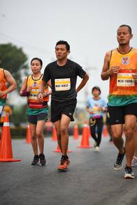 BIB: 11098, 16832, 1012
                            <button type="button" onclick="openModal(8590319)" class="btn btn-primary btn-sm float-right btn-popup" data-toggle="modal" data-target=".modal-high-quality">
                        <i class="fas fa-shopping-cart"></i> Add to Cart
                    </button>
                                            <button type="button" onclick="isThisMe(8590319, true)" class="btn btn-success btn-sm float-right btn-popup btn-isme hidden" data-toggle="tooltip" data-placement="bottom" title="นี่คือรูปของคุณใช่ไหม คลิกที่นี่เพื่อเอาเข้าอัลบั้ม">
                        <i class="fas fa-plus"></i> Add to album
                    </button>
                    <button type="button" onclick="isThisMe(8590319, false)" class="btn btn-warning btn-sm float-right btn-popup btn-isnotme hidden">
                        <i class="fas fa-ban"></i> Remove from album
                    </button>