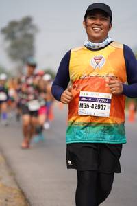 BIB: 12195, 42937
                            <button type="button" onclick="openModal(7682880)" class="btn btn-primary btn-sm float-right btn-popup" data-toggle="modal" data-target=".modal-high-quality">
                        <i class="fas fa-shopping-cart"></i> Add to Cart
                    </button>
                                            <button type="button" onclick="isThisMe(7682880, true)" class="btn btn-success btn-sm float-right btn-popup btn-isme hidden" data-toggle="tooltip" data-placement="bottom" title="นี่คือรูปของคุณใช่ไหม คลิกที่นี่เพื่อเอาเข้าอัลบั้ม">
                        <i class="fas fa-plus"></i> Add to album
                    </button>
                    <button type="button" onclick="isThisMe(7682880, false)" class="btn btn-warning btn-sm float-right btn-popup btn-isnotme hidden">
                        <i class="fas fa-ban"></i> Remove from album
                    </button>