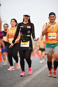 BIB: 16866, 145, 15275
                            <button type="button" onclick="openModal(8616872)" class="btn btn-primary btn-sm float-right btn-popup" data-toggle="modal" data-target=".modal-high-quality">
                        <i class="fas fa-shopping-cart"></i> Add to Cart
                    </button>
                                            <button type="button" onclick="isThisMe(8616872, true)" class="btn btn-success btn-sm float-right btn-popup btn-isme hidden" data-toggle="tooltip" data-placement="bottom" title="นี่คือรูปของคุณใช่ไหม คลิกที่นี่เพื่อเอาเข้าอัลบั้ม">
                        <i class="fas fa-plus"></i> Add to album
                    </button>
                    <button type="button" onclick="isThisMe(8616872, false)" class="btn btn-warning btn-sm float-right btn-popup btn-isnotme hidden">
                        <i class="fas fa-ban"></i> Remove from album
                    </button>