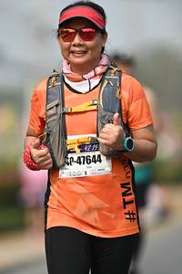 BIB: 4219, 47644
                            <button type="button" onclick="openModal(8484876)" class="btn btn-primary btn-sm float-right btn-popup" data-toggle="modal" data-target=".modal-high-quality">
                        <i class="fas fa-shopping-cart"></i> Add to Cart
                    </button>
                                            <button type="button" onclick="isThisMe(8484876, true)" class="btn btn-success btn-sm float-right btn-popup btn-isme hidden" data-toggle="tooltip" data-placement="bottom" title="นี่คือรูปของคุณใช่ไหม คลิกที่นี่เพื่อเอาเข้าอัลบั้ม">
                        <i class="fas fa-plus"></i> Add to album
                    </button>
                    <button type="button" onclick="isThisMe(8484876, false)" class="btn btn-warning btn-sm float-right btn-popup btn-isnotme hidden">
                        <i class="fas fa-ban"></i> Remove from album
                    </button>