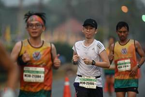 BIB: 214, 25995, 
                            <button type="button" onclick="openModal(8033834)" class="btn btn-primary btn-sm float-right btn-popup" data-toggle="modal" data-target=".modal-high-quality">
                        <i class="fas fa-shopping-cart"></i> Add to Cart
                    </button>
                                            <button type="button" onclick="isThisMe(8033834, true)" class="btn btn-success btn-sm float-right btn-popup btn-isme hidden" data-toggle="tooltip" data-placement="bottom" title="นี่คือรูปของคุณใช่ไหม คลิกที่นี่เพื่อเอาเข้าอัลบั้ม">
                        <i class="fas fa-plus"></i> Add to album
                    </button>
                    <button type="button" onclick="isThisMe(8033834, false)" class="btn btn-warning btn-sm float-right btn-popup btn-isnotme hidden">
                        <i class="fas fa-ban"></i> Remove from album
                    </button>