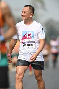 BIB: 1952, 42083
                            <button type="button" onclick="openModal(8478110)" class="btn btn-primary btn-sm float-right btn-popup" data-toggle="modal" data-target=".modal-high-quality">
                        <i class="fas fa-shopping-cart"></i> Add to Cart
                    </button>
                                            <button type="button" onclick="isThisMe(8478110, true)" class="btn btn-success btn-sm float-right btn-popup btn-isme hidden" data-toggle="tooltip" data-placement="bottom" title="นี่คือรูปของคุณใช่ไหม คลิกที่นี่เพื่อเอาเข้าอัลบั้ม">
                        <i class="fas fa-plus"></i> Add to album
                    </button>
                    <button type="button" onclick="isThisMe(8478110, false)" class="btn btn-warning btn-sm float-right btn-popup btn-isnotme hidden">
                        <i class="fas fa-ban"></i> Remove from album
                    </button>