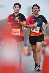 BIB: 6668, 11141, 10751
                            <button type="button" onclick="openModal(8164575)" class="btn btn-primary btn-sm float-right btn-popup" data-toggle="modal" data-target=".modal-high-quality">
                        <i class="fas fa-shopping-cart"></i> Add to Cart
                    </button>
                                            <button type="button" onclick="isThisMe(8164575, true)" class="btn btn-success btn-sm float-right btn-popup btn-isme hidden" data-toggle="tooltip" data-placement="bottom" title="นี่คือรูปของคุณใช่ไหม คลิกที่นี่เพื่อเอาเข้าอัลบั้ม">
                        <i class="fas fa-plus"></i> Add to album
                    </button>
                    <button type="button" onclick="isThisMe(8164575, false)" class="btn btn-warning btn-sm float-right btn-popup btn-isnotme hidden">
                        <i class="fas fa-ban"></i> Remove from album
                    </button>