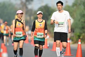BIB: 27201, 26846, 27005
                            <button type="button" onclick="openModal(8376109)" class="btn btn-primary btn-sm float-right btn-popup" data-toggle="modal" data-target=".modal-high-quality">
                        <i class="fas fa-shopping-cart"></i> Add to Cart
                    </button>
                                            <button type="button" onclick="isThisMe(8376109, true)" class="btn btn-success btn-sm float-right btn-popup btn-isme hidden" data-toggle="tooltip" data-placement="bottom" title="นี่คือรูปของคุณใช่ไหม คลิกที่นี่เพื่อเอาเข้าอัลบั้ม">
                        <i class="fas fa-plus"></i> Add to album
                    </button>
                    <button type="button" onclick="isThisMe(8376109, false)" class="btn btn-warning btn-sm float-right btn-popup btn-isnotme hidden">
                        <i class="fas fa-ban"></i> Remove from album
                    </button>