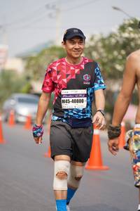 BIB: 40800
                            <button type="button" onclick="openModal(7682114)" class="btn btn-primary btn-sm float-right btn-popup" data-toggle="modal" data-target=".modal-high-quality">
                        <i class="fas fa-shopping-cart"></i> Add to Cart
                    </button>
                                            <button type="button" onclick="isThisMe(7682114, true)" class="btn btn-success btn-sm float-right btn-popup btn-isme hidden" data-toggle="tooltip" data-placement="bottom" title="นี่คือรูปของคุณใช่ไหม คลิกที่นี่เพื่อเอาเข้าอัลบั้ม">
                        <i class="fas fa-plus"></i> Add to album
                    </button>
                    <button type="button" onclick="isThisMe(7682114, false)" class="btn btn-warning btn-sm float-right btn-popup btn-isnotme hidden">
                        <i class="fas fa-ban"></i> Remove from album
                    </button>