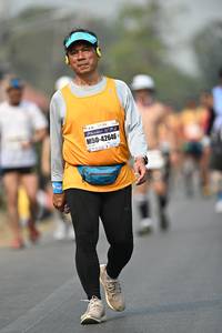 BIB: 42646
                            <button type="button" onclick="openModal(8506049)" class="btn btn-primary btn-sm float-right btn-popup" data-toggle="modal" data-target=".modal-high-quality">
                        <i class="fas fa-shopping-cart"></i> Add to Cart
                    </button>
                                            <button type="button" onclick="isThisMe(8506049, true)" class="btn btn-success btn-sm float-right btn-popup btn-isme hidden" data-toggle="tooltip" data-placement="bottom" title="นี่คือรูปของคุณใช่ไหม คลิกที่นี่เพื่อเอาเข้าอัลบั้ม">
                        <i class="fas fa-plus"></i> Add to album
                    </button>
                    <button type="button" onclick="isThisMe(8506049, false)" class="btn btn-warning btn-sm float-right btn-popup btn-isnotme hidden">
                        <i class="fas fa-ban"></i> Remove from album
                    </button>