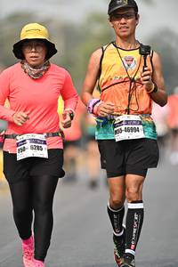 BIB: 192, 46994, 6285
                            <button type="button" onclick="openModal(8450428)" class="btn btn-primary btn-sm float-right btn-popup" data-toggle="modal" data-target=".modal-high-quality">
                        <i class="fas fa-shopping-cart"></i> Add to Cart
                    </button>
                                            <button type="button" onclick="isThisMe(8450428, true)" class="btn btn-success btn-sm float-right btn-popup btn-isme hidden" data-toggle="tooltip" data-placement="bottom" title="นี่คือรูปของคุณใช่ไหม คลิกที่นี่เพื่อเอาเข้าอัลบั้ม">
                        <i class="fas fa-plus"></i> Add to album
                    </button>
                    <button type="button" onclick="isThisMe(8450428, false)" class="btn btn-warning btn-sm float-right btn-popup btn-isnotme hidden">
                        <i class="fas fa-ban"></i> Remove from album
                    </button>