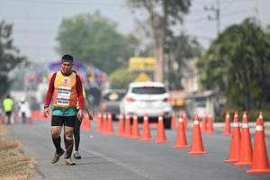 BIB: 
                            <button type="button" onclick="openModal(8528117)" class="btn btn-primary btn-sm float-right btn-popup" data-toggle="modal" data-target=".modal-high-quality">
                        <i class="fas fa-shopping-cart"></i> Add to Cart
                    </button>
                                            <button type="button" onclick="isThisMe(8528117, true)" class="btn btn-success btn-sm float-right btn-popup btn-isme hidden" data-toggle="tooltip" data-placement="bottom" title="นี่คือรูปของคุณใช่ไหม คลิกที่นี่เพื่อเอาเข้าอัลบั้ม">
                        <i class="fas fa-plus"></i> Add to album
                    </button>
                    <button type="button" onclick="isThisMe(8528117, false)" class="btn btn-warning btn-sm float-right btn-popup btn-isnotme hidden">
                        <i class="fas fa-ban"></i> Remove from album
                    </button>