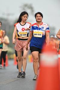 BIB: 17515, 17308
                            <button type="button" onclick="openModal(8108783)" class="btn btn-primary btn-sm float-right btn-popup" data-toggle="modal" data-target=".modal-high-quality">
                        <i class="fas fa-shopping-cart"></i> Add to Cart
                    </button>
                                            <button type="button" onclick="isThisMe(8108783, true)" class="btn btn-success btn-sm float-right btn-popup btn-isme hidden" data-toggle="tooltip" data-placement="bottom" title="นี่คือรูปของคุณใช่ไหม คลิกที่นี่เพื่อเอาเข้าอัลบั้ม">
                        <i class="fas fa-plus"></i> Add to album
                    </button>
                    <button type="button" onclick="isThisMe(8108783, false)" class="btn btn-warning btn-sm float-right btn-popup btn-isnotme hidden">
                        <i class="fas fa-ban"></i> Remove from album
                    </button>