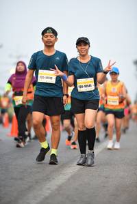 BIB: 10511, 10541, 
                            <button type="button" onclick="openModal(8604885)" class="btn btn-primary btn-sm float-right btn-popup" data-toggle="modal" data-target=".modal-high-quality">
                        <i class="fas fa-shopping-cart"></i> Add to Cart
                    </button>
                                            <button type="button" onclick="isThisMe(8604885, true)" class="btn btn-success btn-sm float-right btn-popup btn-isme hidden" data-toggle="tooltip" data-placement="bottom" title="นี่คือรูปของคุณใช่ไหม คลิกที่นี่เพื่อเอาเข้าอัลบั้ม">
                        <i class="fas fa-plus"></i> Add to album
                    </button>
                    <button type="button" onclick="isThisMe(8604885, false)" class="btn btn-warning btn-sm float-right btn-popup btn-isnotme hidden">
                        <i class="fas fa-ban"></i> Remove from album
                    </button>
