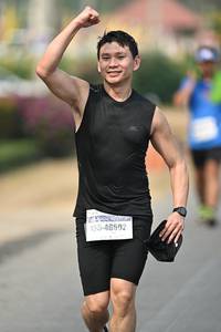 BIB: 46502
                            <button type="button" onclick="openModal(8523334)" class="btn btn-primary btn-sm float-right btn-popup" data-toggle="modal" data-target=".modal-high-quality">
                        <i class="fas fa-shopping-cart"></i> Add to Cart
                    </button>
                                            <button type="button" onclick="isThisMe(8523334, true)" class="btn btn-success btn-sm float-right btn-popup btn-isme hidden" data-toggle="tooltip" data-placement="bottom" title="นี่คือรูปของคุณใช่ไหม คลิกที่นี่เพื่อเอาเข้าอัลบั้ม">
                        <i class="fas fa-plus"></i> Add to album
                    </button>
                    <button type="button" onclick="isThisMe(8523334, false)" class="btn btn-warning btn-sm float-right btn-popup btn-isnotme hidden">
                        <i class="fas fa-ban"></i> Remove from album
                    </button>