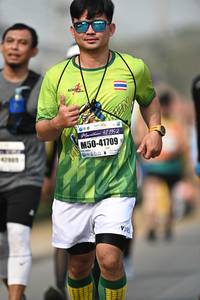 BIB: 4219, 41709
                            <button type="button" onclick="openModal(8468806)" class="btn btn-primary btn-sm float-right btn-popup" data-toggle="modal" data-target=".modal-high-quality">
                        <i class="fas fa-shopping-cart"></i> Add to Cart
                    </button>
                                            <button type="button" onclick="isThisMe(8468806, true)" class="btn btn-success btn-sm float-right btn-popup btn-isme hidden" data-toggle="tooltip" data-placement="bottom" title="นี่คือรูปของคุณใช่ไหม คลิกที่นี่เพื่อเอาเข้าอัลบั้ม">
                        <i class="fas fa-plus"></i> Add to album
                    </button>
                    <button type="button" onclick="isThisMe(8468806, false)" class="btn btn-warning btn-sm float-right btn-popup btn-isnotme hidden">
                        <i class="fas fa-ban"></i> Remove from album
                    </button>