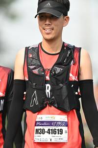 BIB: 421952, 41619
                            <button type="button" onclick="openModal(8507552)" class="btn btn-primary btn-sm float-right btn-popup" data-toggle="modal" data-target=".modal-high-quality">
                        <i class="fas fa-shopping-cart"></i> Add to Cart
                    </button>
                                            <button type="button" onclick="isThisMe(8507552, true)" class="btn btn-success btn-sm float-right btn-popup btn-isme hidden" data-toggle="tooltip" data-placement="bottom" title="นี่คือรูปของคุณใช่ไหม คลิกที่นี่เพื่อเอาเข้าอัลบั้ม">
                        <i class="fas fa-plus"></i> Add to album
                    </button>
                    <button type="button" onclick="isThisMe(8507552, false)" class="btn btn-warning btn-sm float-right btn-popup btn-isnotme hidden">
                        <i class="fas fa-ban"></i> Remove from album
                    </button>