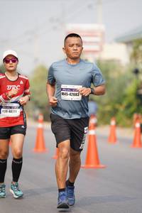 BIB: 42683, 40271
                            <button type="button" onclick="openModal(7676187)" class="btn btn-primary btn-sm float-right btn-popup" data-toggle="modal" data-target=".modal-high-quality">
                        <i class="fas fa-shopping-cart"></i> Add to Cart
                    </button>
                                            <button type="button" onclick="isThisMe(7676187, true)" class="btn btn-success btn-sm float-right btn-popup btn-isme hidden" data-toggle="tooltip" data-placement="bottom" title="นี่คือรูปของคุณใช่ไหม คลิกที่นี่เพื่อเอาเข้าอัลบั้ม">
                        <i class="fas fa-plus"></i> Add to album
                    </button>
                    <button type="button" onclick="isThisMe(7676187, false)" class="btn btn-warning btn-sm float-right btn-popup btn-isnotme hidden">
                        <i class="fas fa-ban"></i> Remove from album
                    </button>