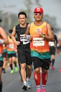 BIB: 467
                            <button type="button" onclick="openModal(8375092)" class="btn btn-primary btn-sm float-right btn-popup" data-toggle="modal" data-target=".modal-high-quality">
                        <i class="fas fa-shopping-cart"></i> Add to Cart
                    </button>
                                            <button type="button" onclick="isThisMe(8375092, true)" class="btn btn-success btn-sm float-right btn-popup btn-isme hidden" data-toggle="tooltip" data-placement="bottom" title="นี่คือรูปของคุณใช่ไหม คลิกที่นี่เพื่อเอาเข้าอัลบั้ม">
                        <i class="fas fa-plus"></i> Add to album
                    </button>
                    <button type="button" onclick="isThisMe(8375092, false)" class="btn btn-warning btn-sm float-right btn-popup btn-isnotme hidden">
                        <i class="fas fa-ban"></i> Remove from album
                    </button>