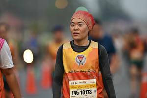 BIB: 102, 10173
                            <button type="button" onclick="openModal(8033280)" class="btn btn-primary btn-sm float-right btn-popup" data-toggle="modal" data-target=".modal-high-quality">
                        <i class="fas fa-shopping-cart"></i> Add to Cart
                    </button>
                                            <button type="button" onclick="isThisMe(8033280, true)" class="btn btn-success btn-sm float-right btn-popup btn-isme hidden" data-toggle="tooltip" data-placement="bottom" title="นี่คือรูปของคุณใช่ไหม คลิกที่นี่เพื่อเอาเข้าอัลบั้ม">
                        <i class="fas fa-plus"></i> Add to album
                    </button>
                    <button type="button" onclick="isThisMe(8033280, false)" class="btn btn-warning btn-sm float-right btn-popup btn-isnotme hidden">
                        <i class="fas fa-ban"></i> Remove from album
                    </button>