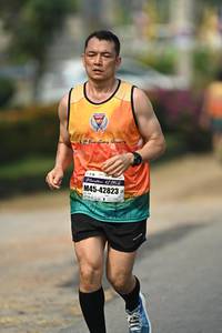 BIB: 4219, 42823
                            <button type="button" onclick="openModal(8525341)" class="btn btn-primary btn-sm float-right btn-popup" data-toggle="modal" data-target=".modal-high-quality">
                        <i class="fas fa-shopping-cart"></i> Add to Cart
                    </button>
                                            <button type="button" onclick="isThisMe(8525341, true)" class="btn btn-success btn-sm float-right btn-popup btn-isme hidden" data-toggle="tooltip" data-placement="bottom" title="นี่คือรูปของคุณใช่ไหม คลิกที่นี่เพื่อเอาเข้าอัลบั้ม">
                        <i class="fas fa-plus"></i> Add to album
                    </button>
                    <button type="button" onclick="isThisMe(8525341, false)" class="btn btn-warning btn-sm float-right btn-popup btn-isnotme hidden">
                        <i class="fas fa-ban"></i> Remove from album
                    </button>