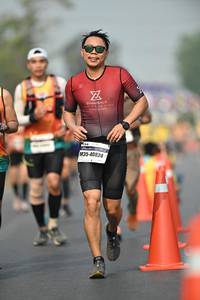 BIB: 40824
                            <button type="button" onclick="openModal(8368279)" class="btn btn-primary btn-sm float-right btn-popup" data-toggle="modal" data-target=".modal-high-quality">
                        <i class="fas fa-shopping-cart"></i> Add to Cart
                    </button>
                                            <button type="button" onclick="isThisMe(8368279, true)" class="btn btn-success btn-sm float-right btn-popup btn-isme hidden" data-toggle="tooltip" data-placement="bottom" title="นี่คือรูปของคุณใช่ไหม คลิกที่นี่เพื่อเอาเข้าอัลบั้ม">
                        <i class="fas fa-plus"></i> Add to album
                    </button>
                    <button type="button" onclick="isThisMe(8368279, false)" class="btn btn-warning btn-sm float-right btn-popup btn-isnotme hidden">
                        <i class="fas fa-ban"></i> Remove from album
                    </button>