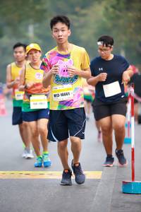 BIB: 16661
                            <button type="button" onclick="openModal(8039926)" class="btn btn-primary btn-sm float-right btn-popup" data-toggle="modal" data-target=".modal-high-quality">
                        <i class="fas fa-shopping-cart"></i> Add to Cart
                    </button>
                                            <button type="button" onclick="isThisMe(8039926, true)" class="btn btn-success btn-sm float-right btn-popup btn-isme hidden" data-toggle="tooltip" data-placement="bottom" title="นี่คือรูปของคุณใช่ไหม คลิกที่นี่เพื่อเอาเข้าอัลบั้ม">
                        <i class="fas fa-plus"></i> Add to album
                    </button>
                    <button type="button" onclick="isThisMe(8039926, false)" class="btn btn-warning btn-sm float-right btn-popup btn-isnotme hidden">
                        <i class="fas fa-ban"></i> Remove from album
                    </button>