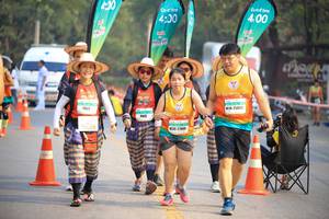 BIB: 400, 25823, 209
                            <button type="button" onclick="openModal(9525453)" class="btn btn-primary btn-sm float-right btn-popup" data-toggle="modal" data-target=".modal-high-quality">
                        <i class="fas fa-shopping-cart"></i> Add to Cart
                    </button>
                                            <button type="button" onclick="isThisMe(9525453, true)" class="btn btn-success btn-sm float-right btn-popup btn-isme hidden" data-toggle="tooltip" data-placement="bottom" title="นี่คือรูปของคุณใช่ไหม คลิกที่นี่เพื่อเอาเข้าอัลบั้ม">
                        <i class="fas fa-plus"></i> Add to album
                    </button>
                    <button type="button" onclick="isThisMe(9525453, false)" class="btn btn-warning btn-sm float-right btn-popup btn-isnotme hidden">
                        <i class="fas fa-ban"></i> Remove from album
                    </button>