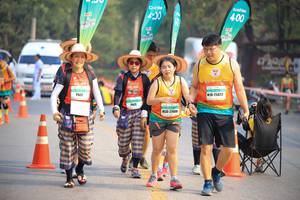 BIB: 400, 25823, 2780
                            <button type="button" onclick="openModal(9525459)" class="btn btn-primary btn-sm float-right btn-popup" data-toggle="modal" data-target=".modal-high-quality">
                        <i class="fas fa-shopping-cart"></i> Add to Cart
                    </button>
                                            <button type="button" onclick="isThisMe(9525459, true)" class="btn btn-success btn-sm float-right btn-popup btn-isme hidden" data-toggle="tooltip" data-placement="bottom" title="นี่คือรูปของคุณใช่ไหม คลิกที่นี่เพื่อเอาเข้าอัลบั้ม">
                        <i class="fas fa-plus"></i> Add to album
                    </button>
                    <button type="button" onclick="isThisMe(9525459, false)" class="btn btn-warning btn-sm float-right btn-popup btn-isnotme hidden">
                        <i class="fas fa-ban"></i> Remove from album
                    </button>