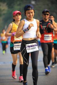 BIB: 4540, 42145, 40161
                            <button type="button" onclick="openModal(9519663)" class="btn btn-primary btn-sm float-right btn-popup" data-toggle="modal" data-target=".modal-high-quality">
                        <i class="fas fa-shopping-cart"></i> Add to Cart
                    </button>
                                            <button type="button" onclick="isThisMe(9519663, true)" class="btn btn-success btn-sm float-right btn-popup btn-isme hidden" data-toggle="tooltip" data-placement="bottom" title="นี่คือรูปของคุณใช่ไหม คลิกที่นี่เพื่อเอาเข้าอัลบั้ม">
                        <i class="fas fa-plus"></i> Add to album
                    </button>
                    <button type="button" onclick="isThisMe(9519663, false)" class="btn btn-warning btn-sm float-right btn-popup btn-isnotme hidden">
                        <i class="fas fa-ban"></i> Remove from album
                    </button>