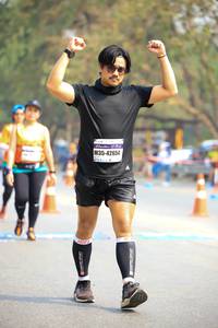 BIB: 42654
                            <button type="button" onclick="openModal(7633578)" class="btn btn-primary btn-sm float-right btn-popup" data-toggle="modal" data-target=".modal-high-quality">
                        <i class="fas fa-shopping-cart"></i> Add to Cart
                    </button>
                                            <button type="button" onclick="isThisMe(7633578, true)" class="btn btn-success btn-sm float-right btn-popup btn-isme hidden" data-toggle="tooltip" data-placement="bottom" title="นี่คือรูปของคุณใช่ไหม คลิกที่นี่เพื่อเอาเข้าอัลบั้ม">
                        <i class="fas fa-plus"></i> Add to album
                    </button>
                    <button type="button" onclick="isThisMe(7633578, false)" class="btn btn-warning btn-sm float-right btn-popup btn-isnotme hidden">
                        <i class="fas fa-ban"></i> Remove from album
                    </button>