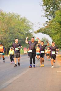 BIB: 42440
                            <button type="button" onclick="openModal(7293812)" class="btn btn-primary btn-sm float-right btn-popup" data-toggle="modal" data-target=".modal-high-quality">
                        <i class="fas fa-shopping-cart"></i> Add to Cart
                    </button>
                                            <button type="button" onclick="isThisMe(7293812, true)" class="btn btn-success btn-sm float-right btn-popup btn-isme hidden" data-toggle="tooltip" data-placement="bottom" title="นี่คือรูปของคุณใช่ไหม คลิกที่นี่เพื่อเอาเข้าอัลบั้ม">
                        <i class="fas fa-plus"></i> Add to album
                    </button>
                    <button type="button" onclick="isThisMe(7293812, false)" class="btn btn-warning btn-sm float-right btn-popup btn-isnotme hidden">
                        <i class="fas fa-ban"></i> Remove from album
                    </button>