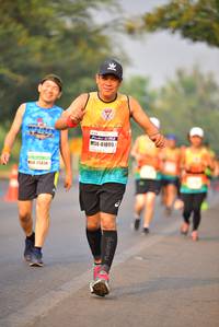 BIB: 41890, 25838
                            <button type="button" onclick="openModal(7293801)" class="btn btn-primary btn-sm float-right btn-popup" data-toggle="modal" data-target=".modal-high-quality">
                        <i class="fas fa-shopping-cart"></i> Add to Cart
                    </button>
                                            <button type="button" onclick="isThisMe(7293801, true)" class="btn btn-success btn-sm float-right btn-popup btn-isme hidden" data-toggle="tooltip" data-placement="bottom" title="นี่คือรูปของคุณใช่ไหม คลิกที่นี่เพื่อเอาเข้าอัลบั้ม">
                        <i class="fas fa-plus"></i> Add to album
                    </button>
                    <button type="button" onclick="isThisMe(7293801, false)" class="btn btn-warning btn-sm float-right btn-popup btn-isnotme hidden">
                        <i class="fas fa-ban"></i> Remove from album
                    </button>