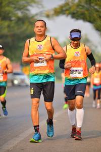 BIB: 41647, 42612, 42397
                            <button type="button" onclick="openModal(7317951)" class="btn btn-primary btn-sm float-right btn-popup" data-toggle="modal" data-target=".modal-high-quality">
                        <i class="fas fa-shopping-cart"></i> Add to Cart
                    </button>
                                            <button type="button" onclick="isThisMe(7317951, true)" class="btn btn-success btn-sm float-right btn-popup btn-isme hidden" data-toggle="tooltip" data-placement="bottom" title="นี่คือรูปของคุณใช่ไหม คลิกที่นี่เพื่อเอาเข้าอัลบั้ม">
                        <i class="fas fa-plus"></i> Add to album
                    </button>
                    <button type="button" onclick="isThisMe(7317951, false)" class="btn btn-warning btn-sm float-right btn-popup btn-isnotme hidden">
                        <i class="fas fa-ban"></i> Remove from album
                    </button>