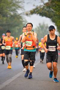 BIB: 20918, 40934
                            <button type="button" onclick="openModal(8261686)" class="btn btn-primary btn-sm float-right btn-popup" data-toggle="modal" data-target=".modal-high-quality">
                        <i class="fas fa-shopping-cart"></i> Add to Cart
                    </button>
                                            <button type="button" onclick="isThisMe(8261686, true)" class="btn btn-success btn-sm float-right btn-popup btn-isme hidden" data-toggle="tooltip" data-placement="bottom" title="นี่คือรูปของคุณใช่ไหม คลิกที่นี่เพื่อเอาเข้าอัลบั้ม">
                        <i class="fas fa-plus"></i> Add to album
                    </button>
                    <button type="button" onclick="isThisMe(8261686, false)" class="btn btn-warning btn-sm float-right btn-popup btn-isnotme hidden">
                        <i class="fas fa-ban"></i> Remove from album
                    </button>