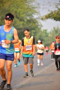 BIB: 1501, 42832, 42820
                            <button type="button" onclick="openModal(7314429)" class="btn btn-primary btn-sm float-right btn-popup" data-toggle="modal" data-target=".modal-high-quality">
                        <i class="fas fa-shopping-cart"></i> Add to Cart
                    </button>
                                            <button type="button" onclick="isThisMe(7314429, true)" class="btn btn-success btn-sm float-right btn-popup btn-isme hidden" data-toggle="tooltip" data-placement="bottom" title="นี่คือรูปของคุณใช่ไหม คลิกที่นี่เพื่อเอาเข้าอัลบั้ม">
                        <i class="fas fa-plus"></i> Add to album
                    </button>
                    <button type="button" onclick="isThisMe(7314429, false)" class="btn btn-warning btn-sm float-right btn-popup btn-isnotme hidden">
                        <i class="fas fa-ban"></i> Remove from album
                    </button>